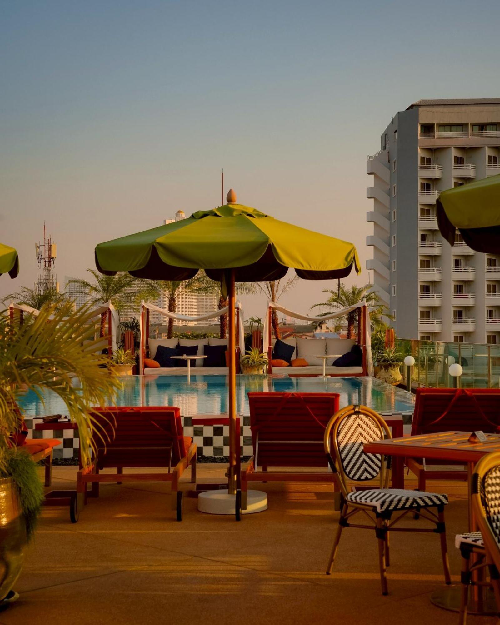 Hotel Tribe Pattaya Sha Certificated Esterno foto